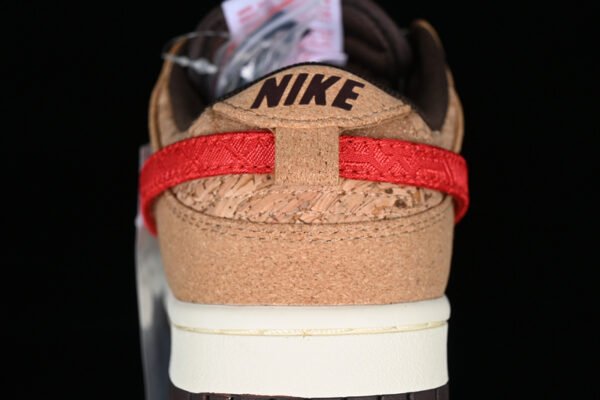 CLOT X DUNK LOW SP CORK NATURAL_FLAX_COCONUT MILK_BAROQUE BROWN