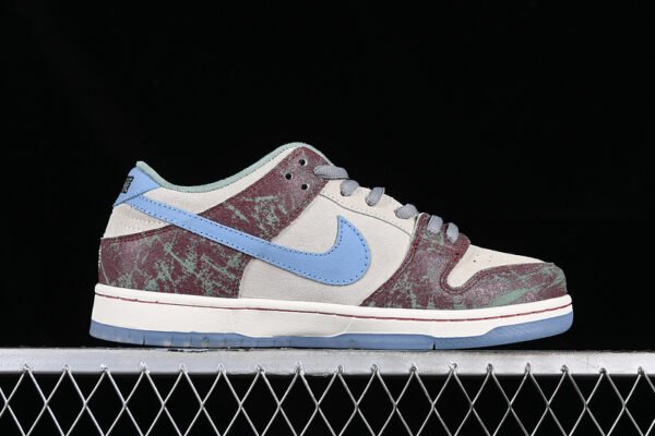 CRENSHAW SKATE CLUB X DUNK LOW SB SAIL_LIGHT BLUE_CEDAR