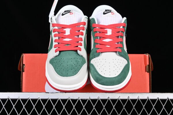 DUNK LOW ALL PETALS UNITED LIGHT BONE_SAIL_FIR GREEN_SAKURA PINK
