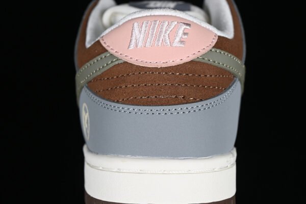 YUTO HORIGOME X DUNK LOW SB WHITE_GREEN_BLUE_BROWN