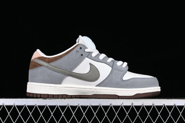 YUTO HORIGOME X DUNK LOW SB WHITE_GREY_GREEN_RED