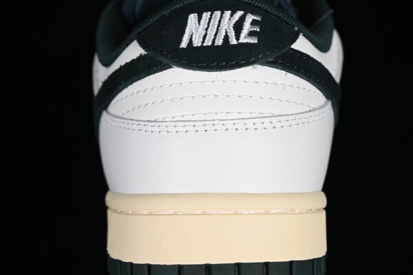 DUNK LOW ATHLETIC DEPARTMENT DEEP JUNGLE SAIL_DEEP JUNGLE_COCONUT MILK_WHITE