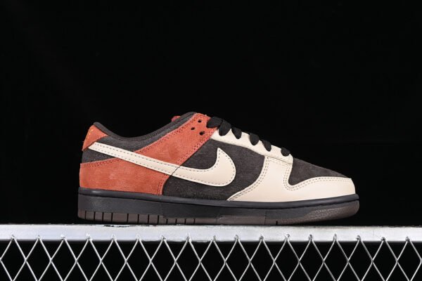 DUNK LOW RED PANDA VELVET BROWN_SANDDRIFT_RUGGED ORANGE