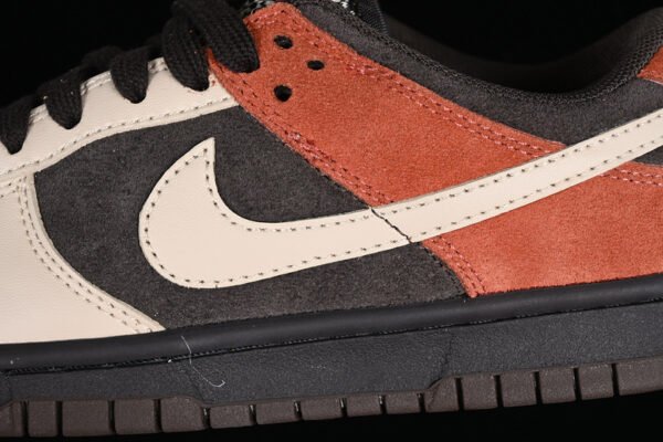 DUNK LOW RED PANDA VELVET BROWN_SANDDRIFT_RUGGED ORANGE