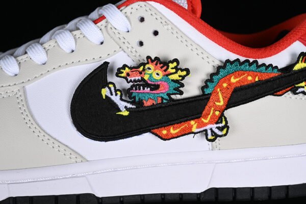 DUNK LOW GS YEAR OF THE DRAGON WHITE_WHITE_UNIVERSITY RED_BLACK
