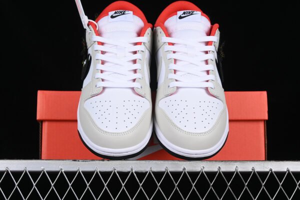 DUNK LOW GS YEAR OF THE DRAGON WHITE_WHITE_UNIVERSITY RED_BLACK