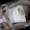 DUNK LOW SB DIFFUSED TAUPE SAIL_PLUM ECLIPSE_DIFFUSED TAUPE