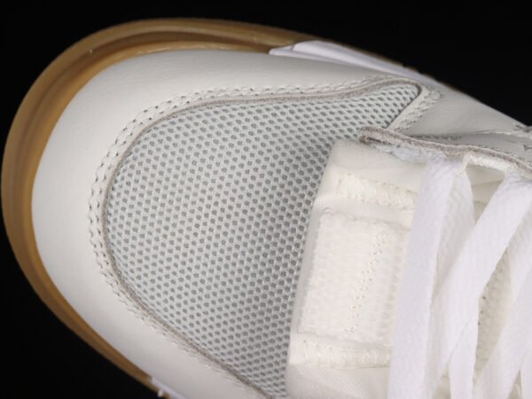 AIR DUNK LOW 3_0 REMASTERED PHOTON DUST_SUMMIT WHITE_GUM LIGHT BROWN_WHITE
