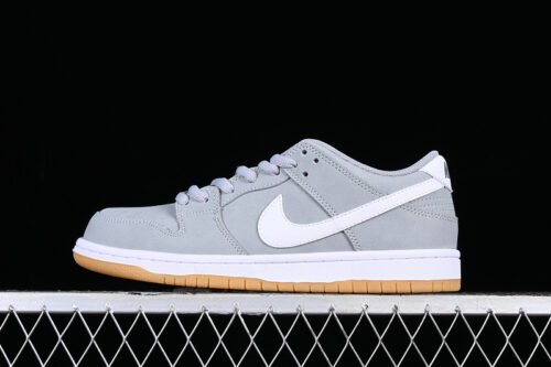 DUNK LOW SB PRO ISO WHITE_WOLF GREY_GUM LIGHT BROWN_PURE PLATINUM_SAFETY ORANGE