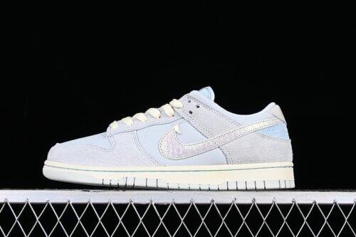 DUNK LOW SB GONE FISHING PHOTON DUST_LIGHT SILVER_ALABASTER_OCEAN BLISS_BLACK