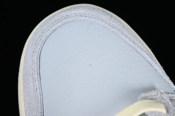 DUNK LOW SB GONE FISHING PHOTON DUST_LIGHT SILVER_ALABASTER_OCEAN BLISS_BLACK