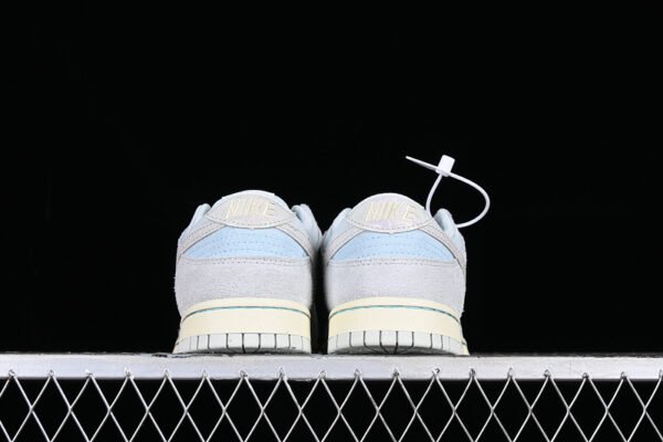 DUNK LOW SB GONE FISHING PHOTON DUST_LIGHT SILVER_ALABASTER_OCEAN BLISS_BLACK