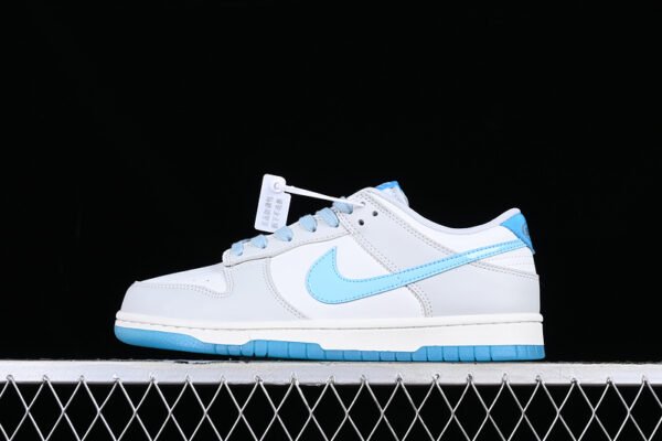DUNK LOW SB 520 OCEAN BLISS_SUMMIT WHITE_OCEAN BLISS