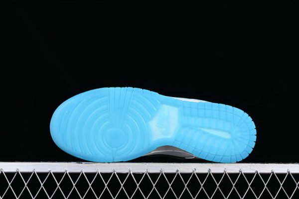 DUNK LOW SB 520 OCEAN BLISS_SUMMIT WHITE_OCEAN BLISS