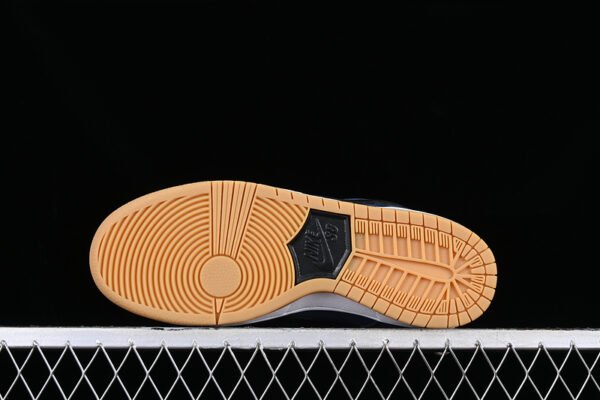 DUNK LOW PRO ISO SB MIDNIGHT NAVY_WHITE_GUM