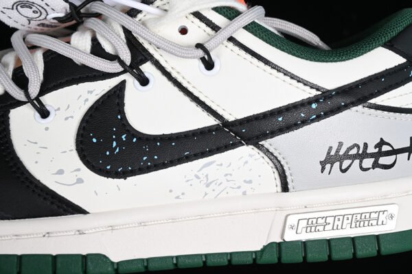DUNK LOW MIAMI HURRICANES WHITE_BLACK