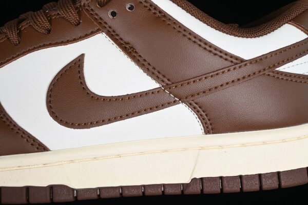 DUNK LOW CACAO WOW WHITE_BROWN