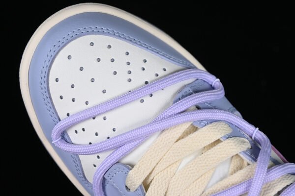 DUNK LOW RISK WHITE_BLUE_PURPLE