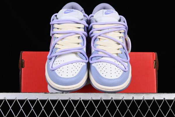 DUNK LOW RISK WHITE_BLUE_PURPLE