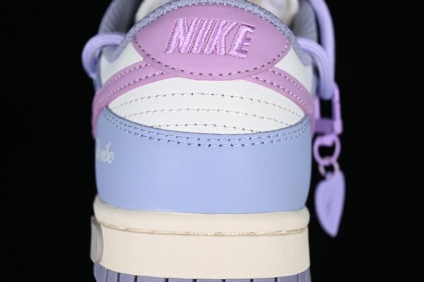 DUNK LOW RISK WHITE_BLUE_PURPLE