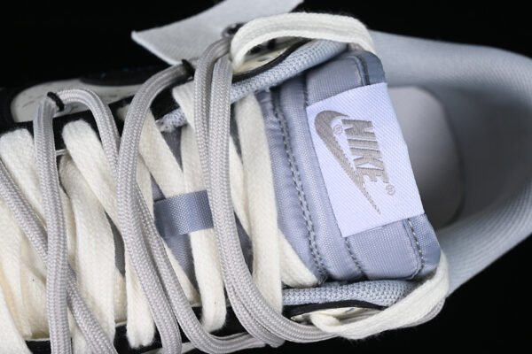 DUNK LOW MIAMI HURRICANES WHITE_BLACK_GREY