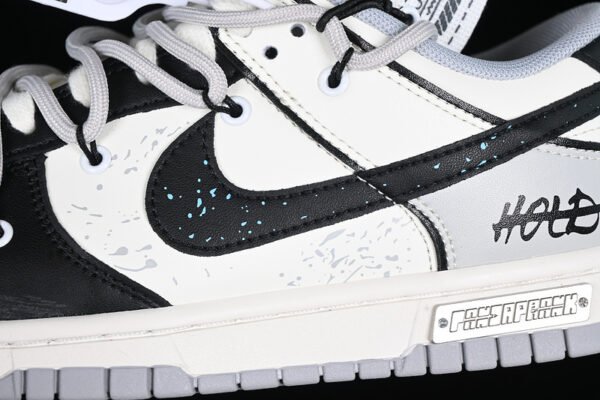DUNK LOW MIAMI HURRICANES WHITE_BLACK_GREY