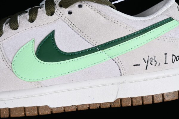 DUNK LOW SB 85 GREY_GREEN_WHITE