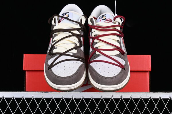 DUNK LOW SB 85 WHITE_RED_GREY_BROWN