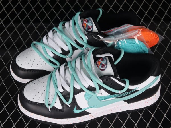 DUNK LOW LUNAR NEW YEAR SB WHITE_BLACK_GREEN