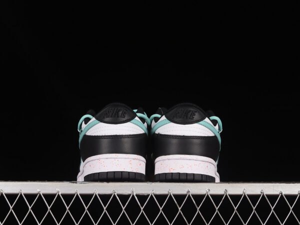 DUNK LOW LUNAR NEW YEAR SB WHITE_BLACK_GREEN