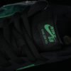 DUNK LOW PRO SB BLACK_PINE GREEN-WHITE