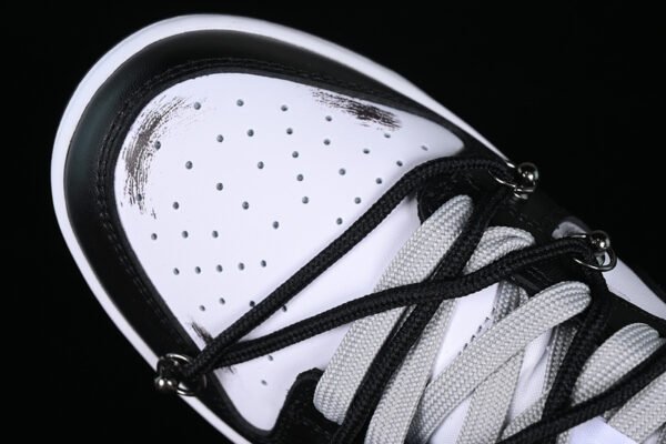 DUNK LOW RETRO BLACK_WHITE