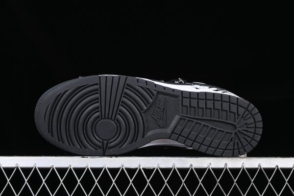 DUNK LOW RETRO BLACK_WHITE