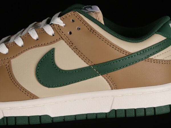 DUNK LOW RATTAN BROWN_CANYON GREEN_SAIL_WHITE_DEEP DRIFTWOOD BROWN