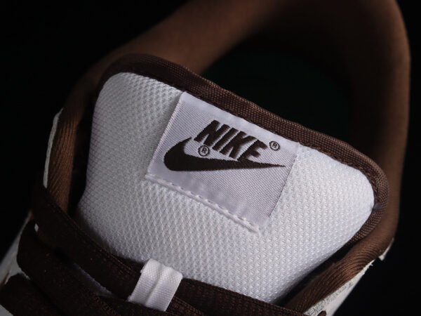 DUNK LOW PRO SB CALI PECAN_WHITE
