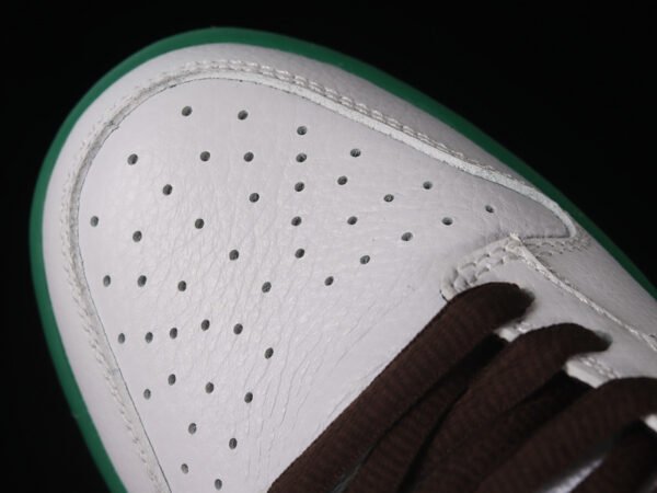 DUNK LOW PRO SB CALI PECAN_WHITE