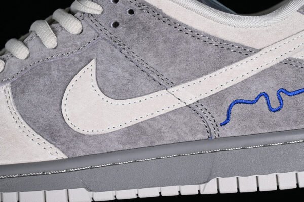 DUNK LOW PRO SB LONDON SOFT-GREY_MAGNET
