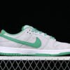 DUNK LOW PREMIUM SB MEDUSA MTT SLVR_CLSSC GRN-SL-VRSTY RD