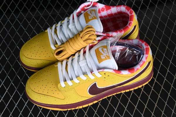 DUNK LOW PREMIUM SB BROOKLYN PROJECTS HALO_ZITRON