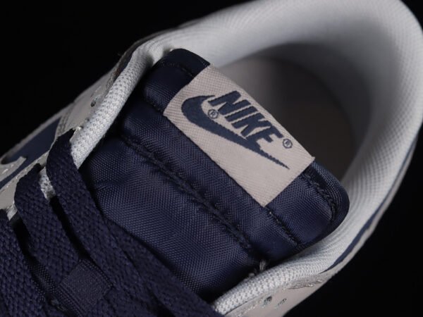 DUNK LOW ATMOS TWILIGHT BLUE_MEDIUM GREY