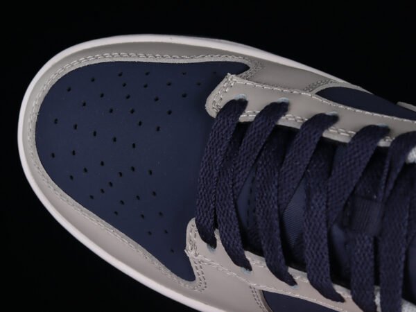 DUNK LOW ATMOS TWILIGHT BLUE_MEDIUM GREY