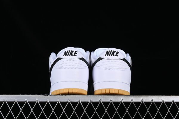 DUNK LOW PRO ISO SB ORANGE LABEL WHITE_BLACK-WHITE-GUM LIGHT BROWN
