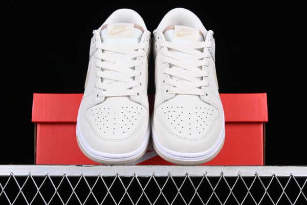 DUNK LOW PHANTOM_SANDDRIFT_SAIL