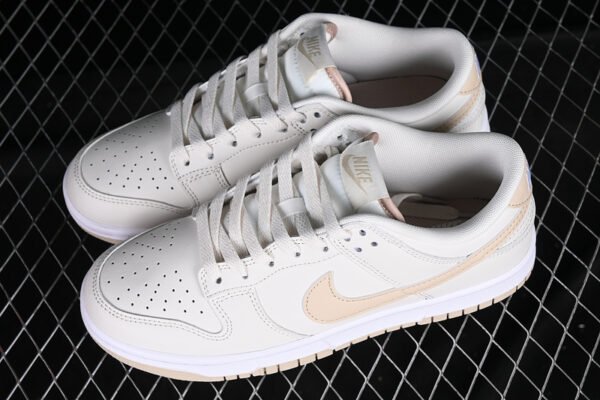 DUNK LOW PHANTOM_SANDDRIFT_SAIL
