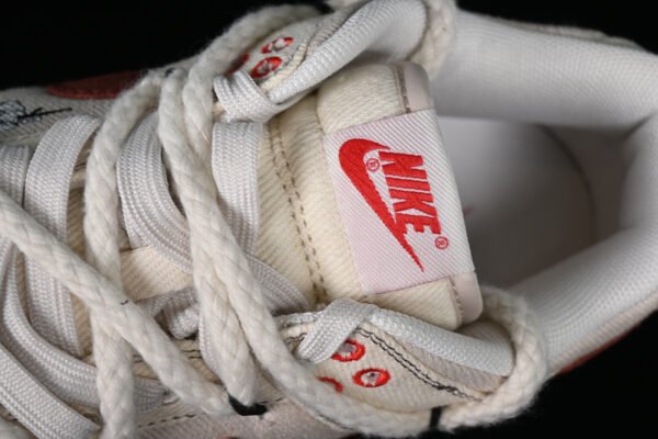 DUNK LOW BEIGE_RED