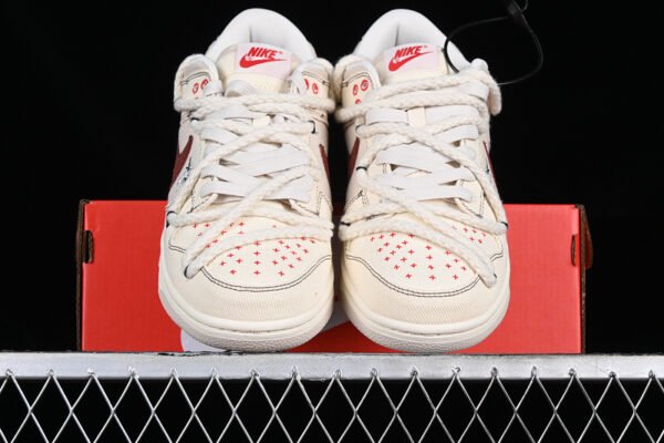 DUNK LOW BEIGE_RED
