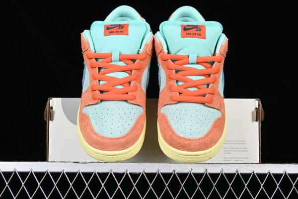 DUNK LOW SB ORANGE_NOISE AQUA_EMERALD RISE_LEMON CHIFFON