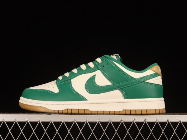 DUNK LOW CHITE_SAIL_MALACHITE_METALLIC GOLD