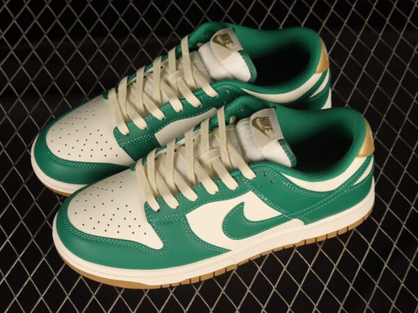 DUNK LOW CHITE_SAIL_MALACHITE_METALLIC GOLD