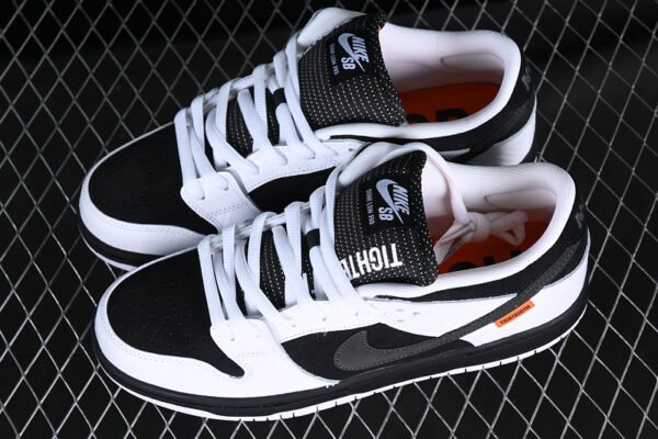TIGHTBOOTH X DUNK LOW SB WHITE_BLACK_SAFETY ORANGE